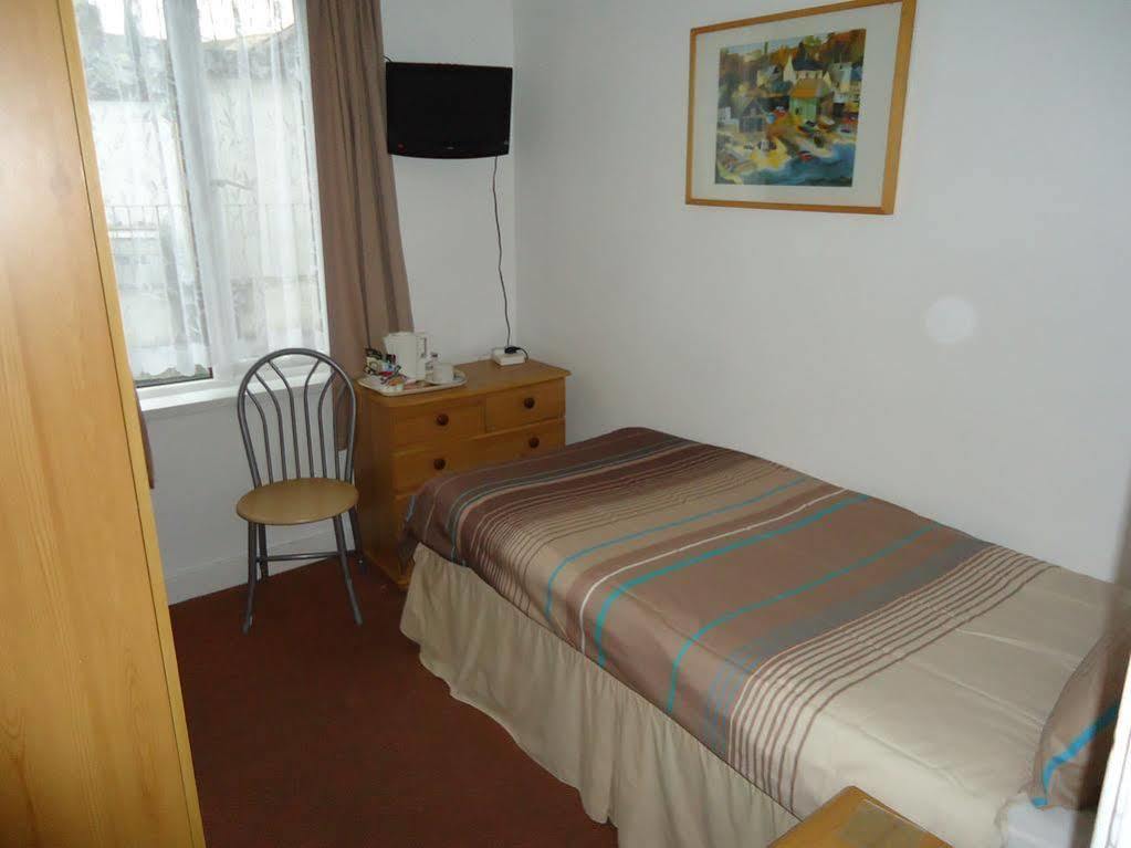 Carnson House 4*